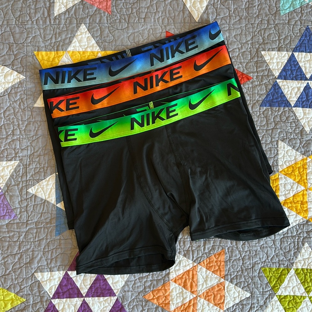 Nike Youth Dri-Fit Microfiber 3-pack Boxer Briefs Size XL (30” Waist)